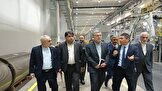 بازدید وزیر بهداشت از کارخانه پیشرفته تجهیزات پزشکی در چین